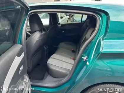 Photo 9 Peugeot 308  1.2 Hybrid 145ch Allure e-DCS6