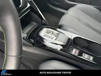 Photo 28 Peugeot 208  1.2 PureTech 130ch S&S GT EAT8