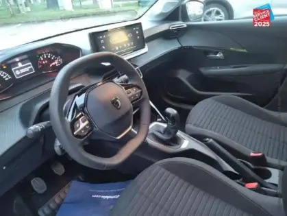 Photo 14 Peugeot 208  1.2 PureTech 75ch S&S Active