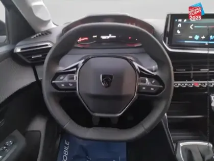 Photo 11 Peugeot 208  1.2 PureTech 75ch S&S Active