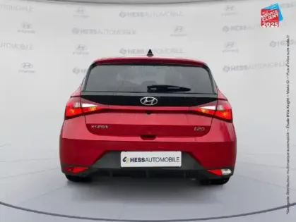 Photo 6 Hyundai I20  1.0 T-GDi 100ch Hybrid Intuitive DCT-7 Camera