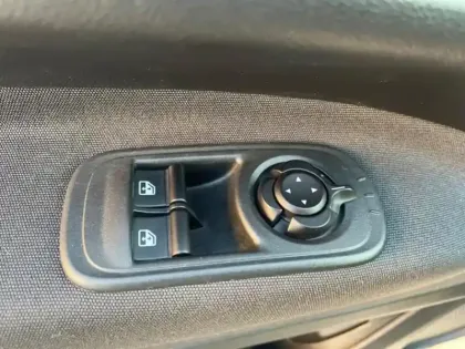 Photo 11 Fiat 500  e 95ch Action Plus