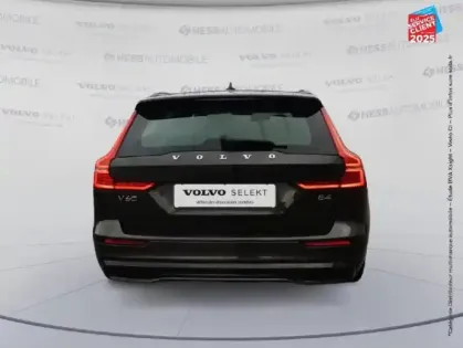 Photo 6 Volvo V60  B4 197CH PLUS STYLE DARK DCT 7