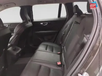 Photo 10 Volvo V60  B4 197CH PLUS STYLE DARK DCT 7