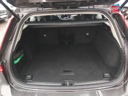 Photo 28 Volvo V60  B4 197CH PLUS STYLE DARK DCT 7
