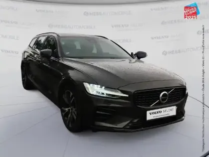 Photo 2 Volvo V60  B4 197CH PLUS STYLE DARK DCT 7