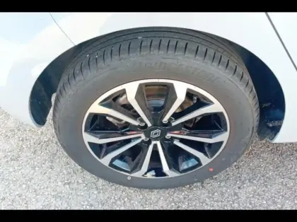 Photo 12 Renault Clio  1.0 TCe 90ch Techno - 25