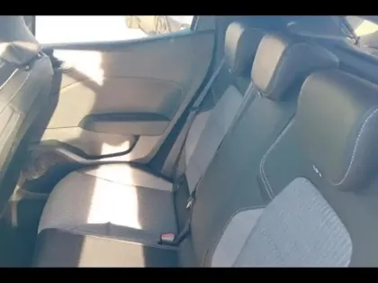 Photo 10 Renault Clio  1.0 TCe 90ch Techno - 25