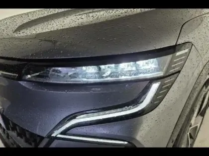 Photo 8 Renault Megane  E-Tech Electric EV60 220ch Equilibre super charge