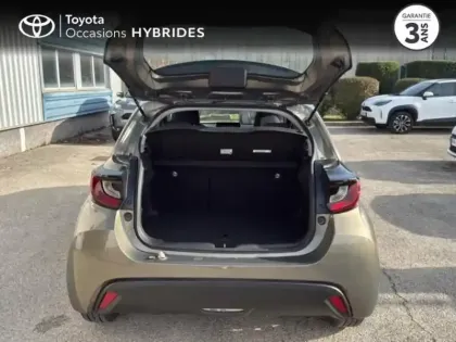 Photo 9 Toyota Yaris  116h Dynamic 5p MY22