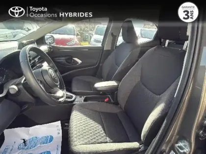 Photo 10 Toyota Yaris  116h Dynamic 5p MY22