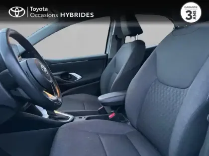 Photo 10 Toyota Yaris  116h Dynamic 5p MY22
