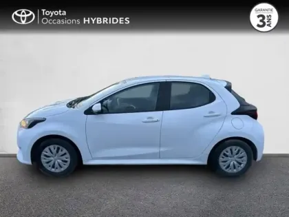 Photo 2 Toyota Yaris  116h Dynamic 5p MY22