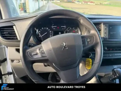 Photo 8 Peugeot Expert  Fg M 2.0 BlueHDi 145ch S&S Pack Asphalt