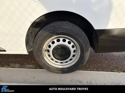 Photo 12 Peugeot Expert  Fg M 2.0 BlueHDi 145ch S&S Pack Asphalt