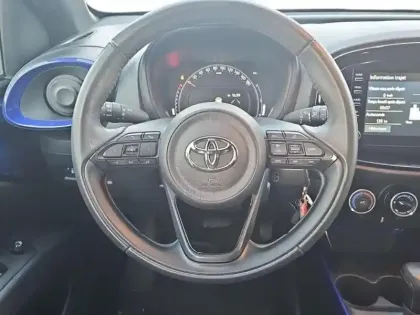 Photo 14 Toyota Aygo  X 1.0 VVT-i 72ch Design S-CVT MY23