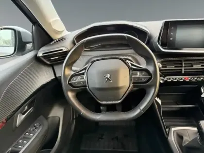Photo 11 Peugeot 208  1.2 PureTech 75ch S&S Active Pack