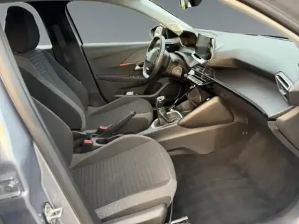 Photo 14 Peugeot 208  1.2 PureTech 75ch S&S Active Pack