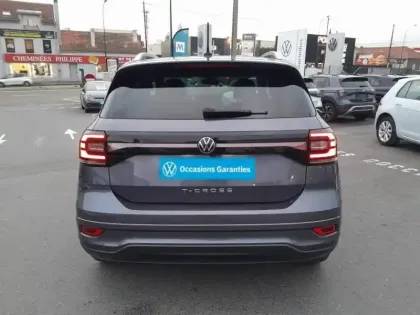 Photo 7 Volkswagen T-cross  1.0 TSI 110ch R-Line Tech DSG7