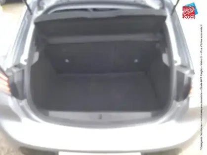 Photo 13 Peugeot 208  1.2 PureTech 100ch S/S Allure GPS Camera Carplay