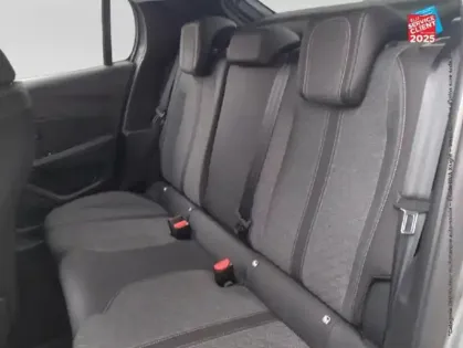 Photo 10 Peugeot 208  1.2 PureTech 100ch S/S Allure GPS Camera Carplay