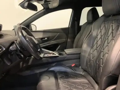 Photo 10 Peugeot 3008  1.6 PureTech 180ch S&S GT Line EAT8