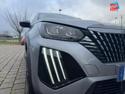 Photo 12 Peugeot 2008  1.2 PureTech 130ch S&S Allure EAT8