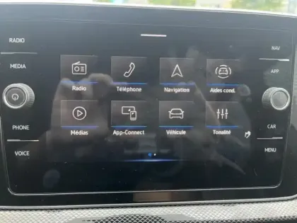 Photo 8 Volkswagen T-cross  1.0 TSI 116ch R-Line Edition DSG7