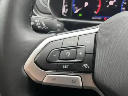 Photo 10 Volkswagen T-cross  1.0 TSI 116ch R-Line Edition DSG7