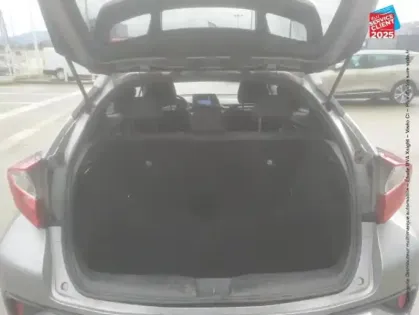 Photo 13 Toyota C-HR  122H EDITION 2WD E-CVT RC18