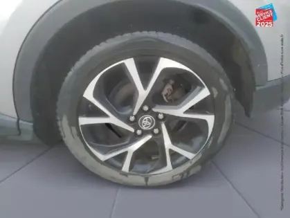 Photo 9 Toyota C-HR  122H EDITION 2WD E-CVT RC18