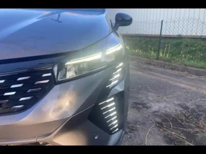 Photo 13 Renault Clio  1.6 E-Tech 145ch full hybrid esprit Alpine - 25