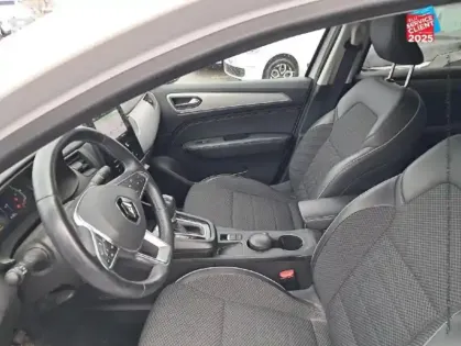 Photo 14 Renault Arkana  1.6 E-Tech 145ch Intens -21B Camera GPS