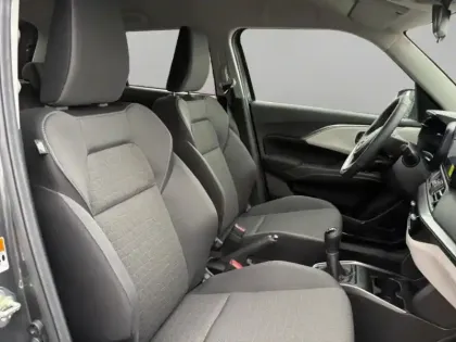 Photo 11 Suzuki Swift  1.2 Hybrid 83ch Pack