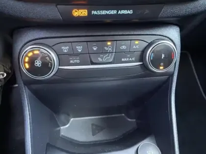 Photo 13 Ford Fiesta  1.0 Flexifuel 95ch Titanium Business 5p