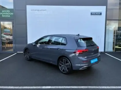 Photo 1 Volkswagen Golf  1.5 eTSI EVO2 150ch Style DSG7