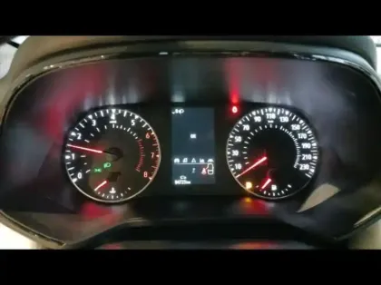 Photo 14 Renault Clio  1.0 TCe 100ch Limited GPL -21N