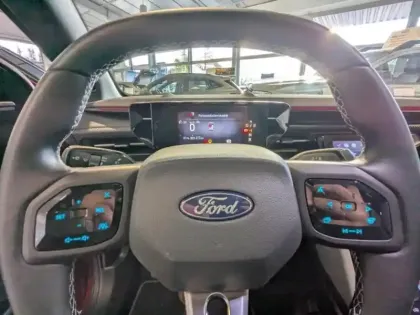 Photo 8 Ford Capri  286ch Extended Range 77kWh Pack Premium RWD