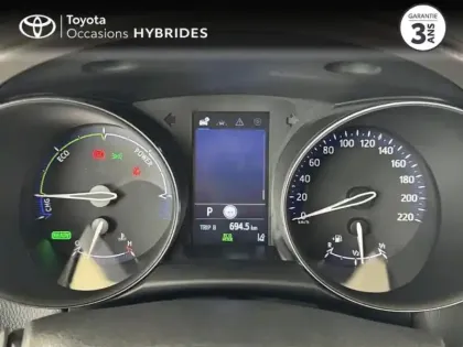 Photo 13 Toyota C-HR  184h Distinctive 2WD E-CVT MY22