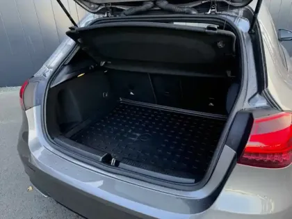 Photo 6 Mercedes Classe A 180 d AMG Line