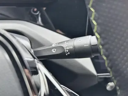 Photo 17 Peugeot 308 Gén. III Ph1 GT 5