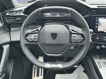 Photo 11 Peugeot 308 Gén. III Ph1 GT 5