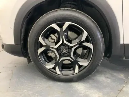 Photo 14 Citroën C5 aircross  Hybride Rechargeable 225 e-EAT8 Shine