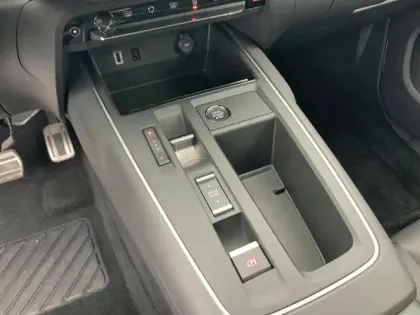 Photo 23 Citroën C5 aircross  Hybride Rechargeable 225 e-EAT8 Shine