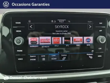 Photo 21 Volkswagen T-roc  1.0 TSI 110 Start/Stop BVM6 VW Edition