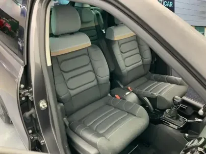 Photo 8 Citroën C3 Aircross  PureTech 110 S&S BVM6 Shine Pack