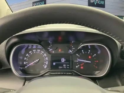 Photo 20 Citroën C3 Aircross  PureTech 110 S&S BVM6 Shine Pack