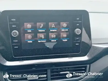 Photo 21 Volkswagen T-cross  1.0 TSI 110 Start/Stop DSG7 Life Plus