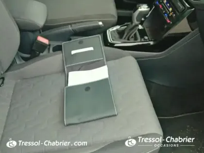 Photo 15 Volkswagen T-cross  1.0 TSI 110 Start/Stop DSG7 Life Plus