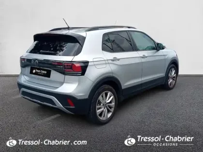 Photo 27 Volkswagen T-cross  1.0 TSI 110 Start/Stop DSG7 Life Plus